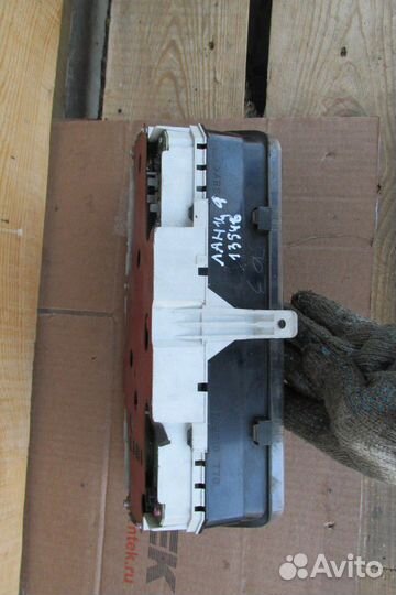 Митсубиси Лансер 9 Щиток, Панель приборов MN134852