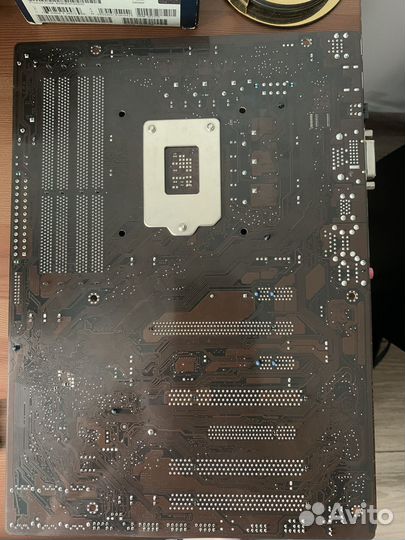 Материнская плата asus p8h77-v le на запчасти