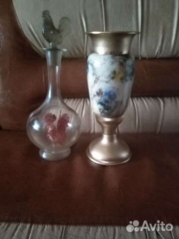 Графин с петухом внутри, вазы, рюмки из оникса