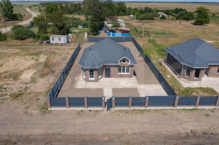 Дом 141,3 м² на участке 10 сот.