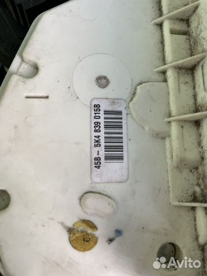 Замок задней левой двери golf 6