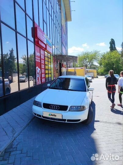 Audi A4 1.8 AT, 1997, 350 000 км