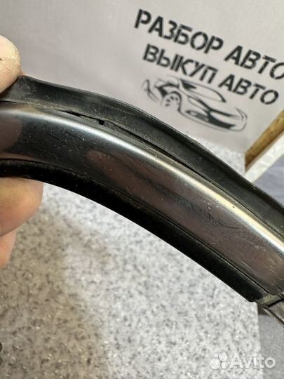 Хром форточки задней правой honda cr-v 3