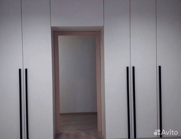 Шкаф распашной на заказ