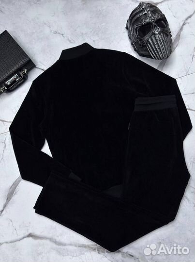 Спортивный костюм loro piana