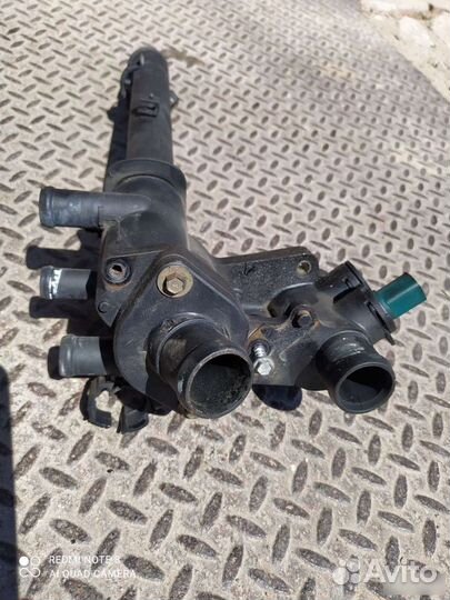 Термостат Golf 4 VW цена за корпус