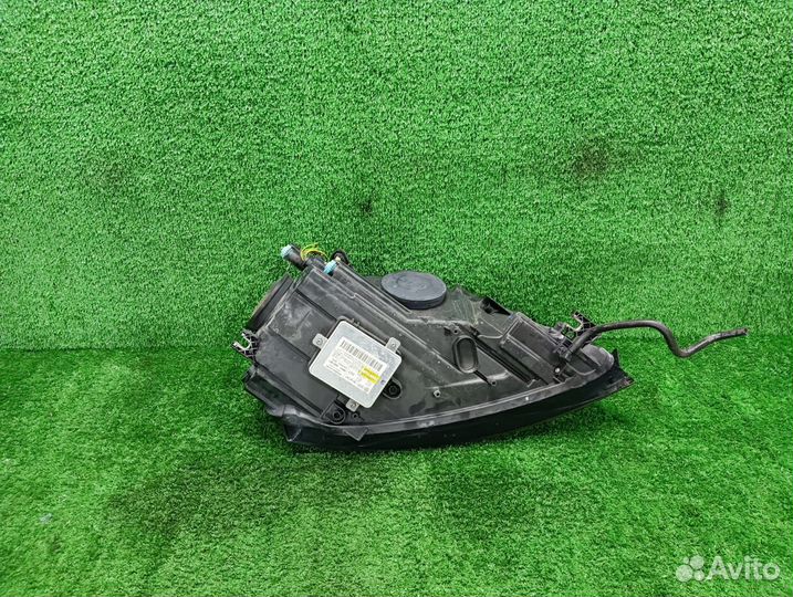 Фара левая рестайлинг xenon VAG Audi A3 8P 8P