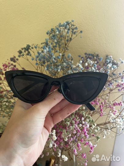 Солнцезащитные очки