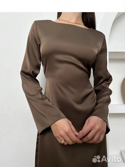 Шелковое платье длинное