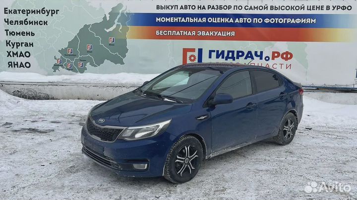 Стекло двери передней правой Kia Rio 3 82421-0U010