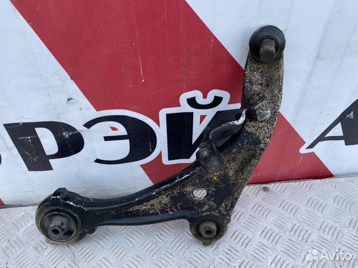 Рычаг передний левый Nissan Teana J32