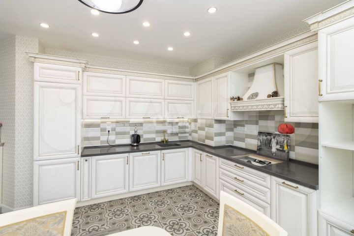 4-к. квартира, 161,7 м², 6/9 эт.