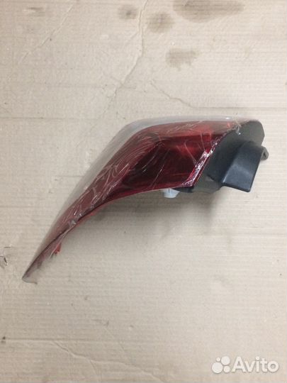 Фонарь правый Renault Megane 2 седан с держателем