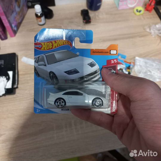 Hot wheels машинки