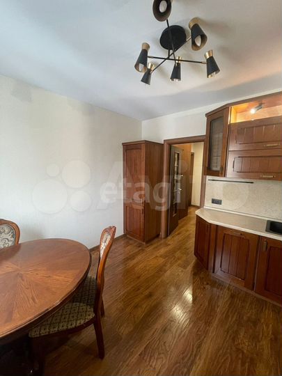 3-к. квартира, 75 м², 6/16 эт.