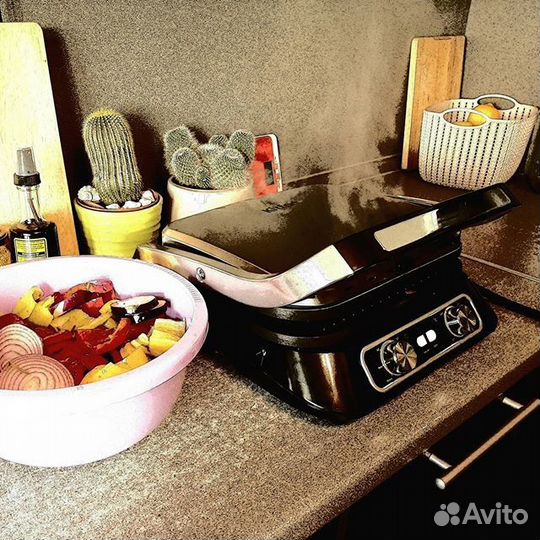 Электрогриль Kitfort KT-1652