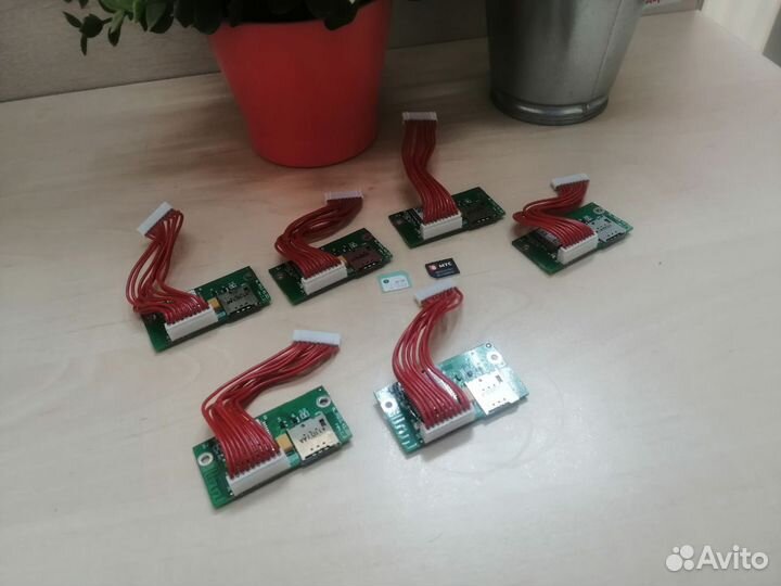 Коммуникационный модуль (WiFi, 2G, Bluetooth)