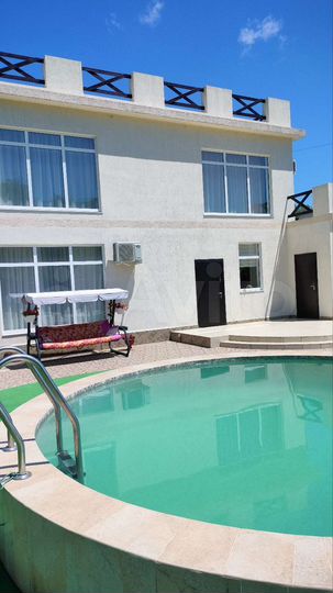 Дом 250 м² на участке 10 сот.