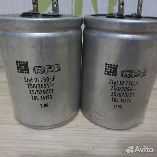 Конденсаторы электролитические RFT