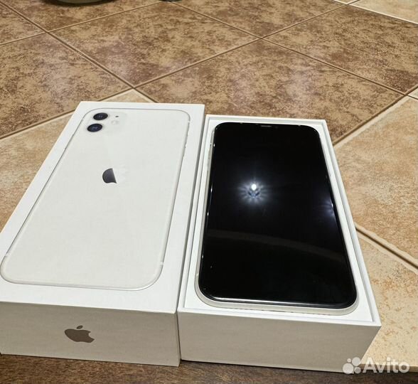 iPhone 11, 128 ГБ