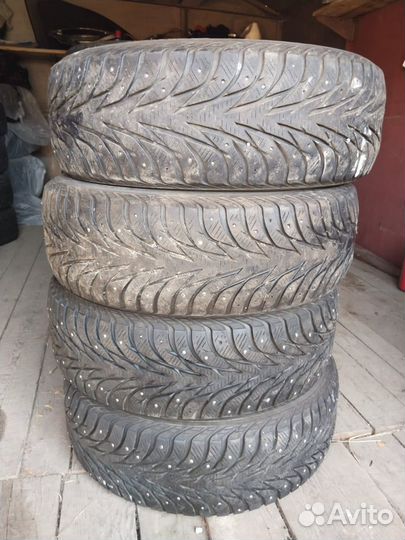 Yokohama Ice Guard Stud IG55 225/60 R17