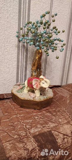 Композиция из бисера