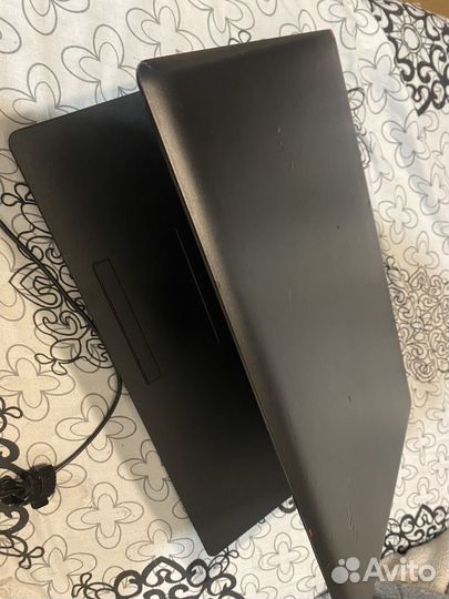 Ноутбук lenovo