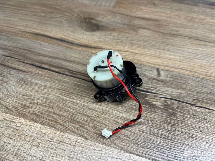 Мотор боковой щетки левый (L) Tefal Serie 95