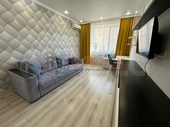 2-к. квартира, 54 м², 13/20 эт.