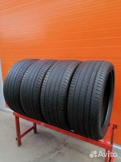 Pirelli P Zero 275/40 R22 106Y