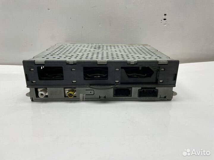 Блок управления магнитолой Audi A8 D3