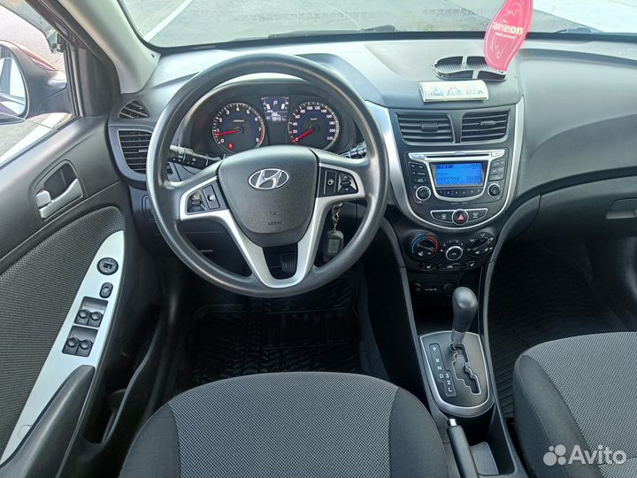 Hyundai Solaris 1.6 AT, 2013, 98 500 км