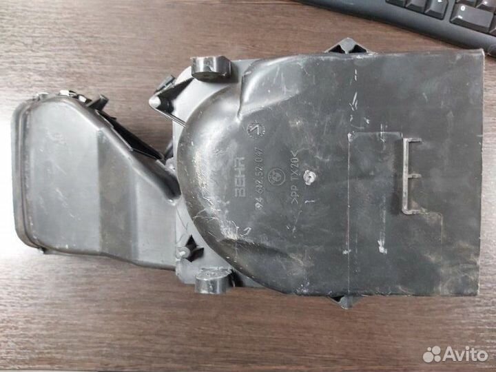 Вентилятор отопителя Bmw X5 E53 3.0D M57 2003