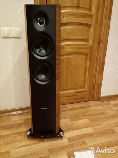 Sonus faber venere. 2.5