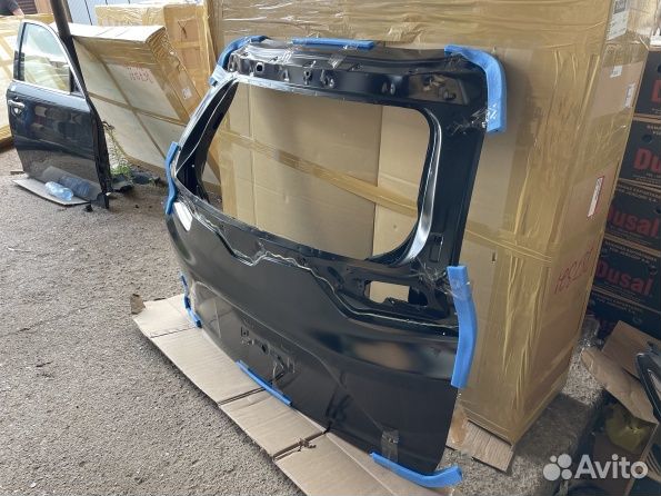 Honda CRV5 Дверь багажника новая