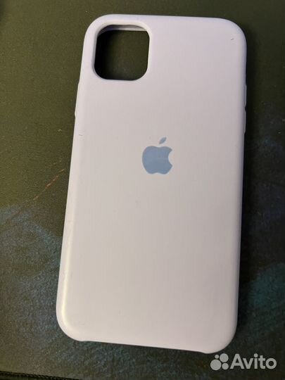 Чехол на iPhone 11