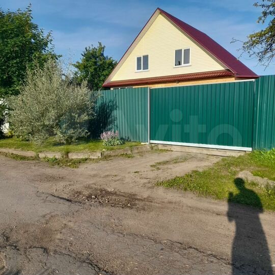 Дом 183 м² на участке 12 сот.