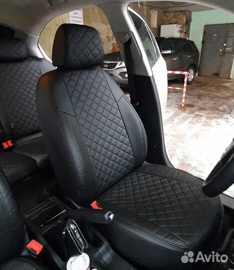 Автомобильные чехлы на Skoda Yeti (2009+)