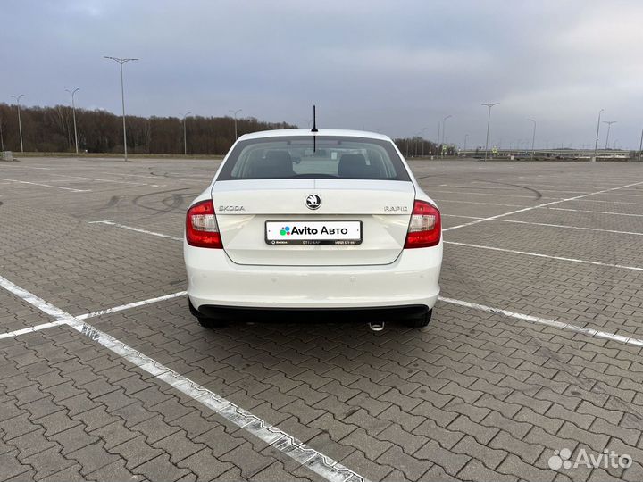 Skoda Rapid 1.6 МТ, 2015, 115 600 км