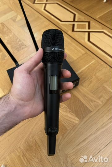 Микрофон, Радиосистема Sennheiser