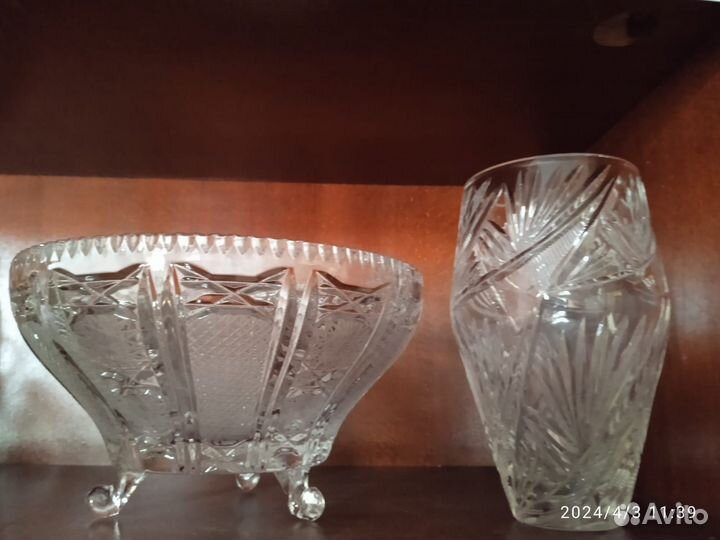 Предметы из цветного и другого стекла, хрусталь