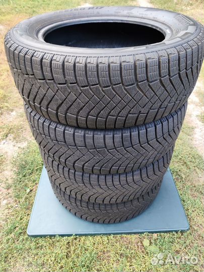 Pirelli Ice Zero FR 225/60 R17