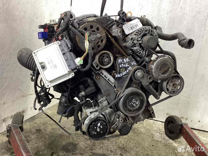 Двигатель Audi A4/S4 AWX