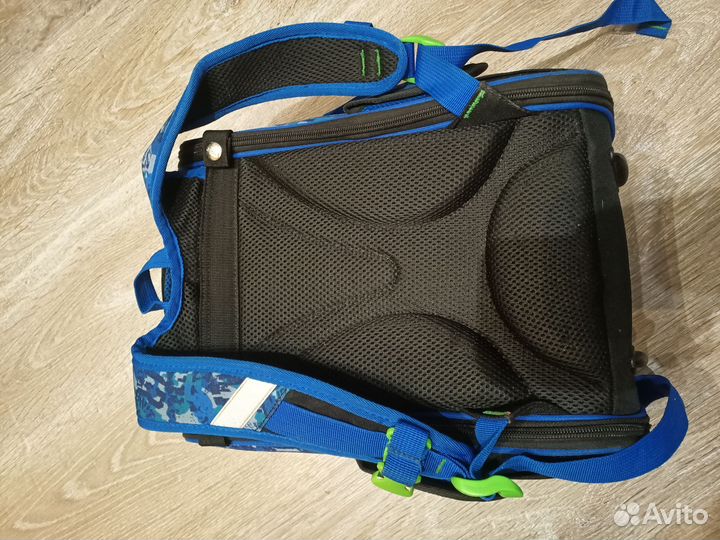 Рюкзак школьный ранец для мальчика бу 1 год