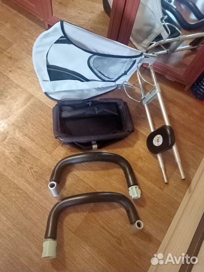 Комплектующие от трехколесного велосипеда дружик