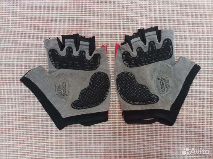 Велосипедные перчатки