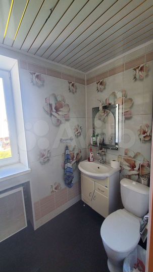 Дом 185,6 м² на участке 4,5 сот.