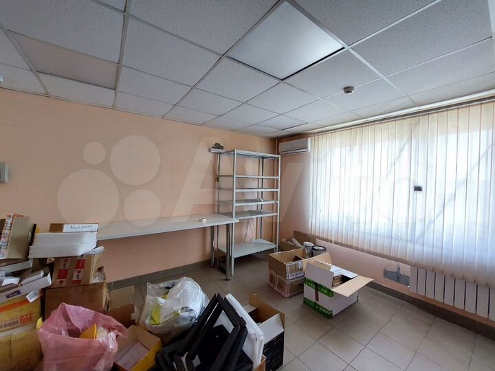 Свободное назначение, Университетская Набережная у