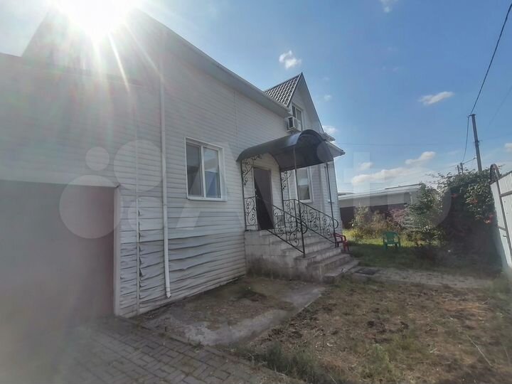 Дом 183 м² на участке 7 сот.