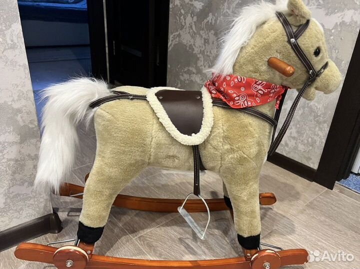 Качалка лошадь